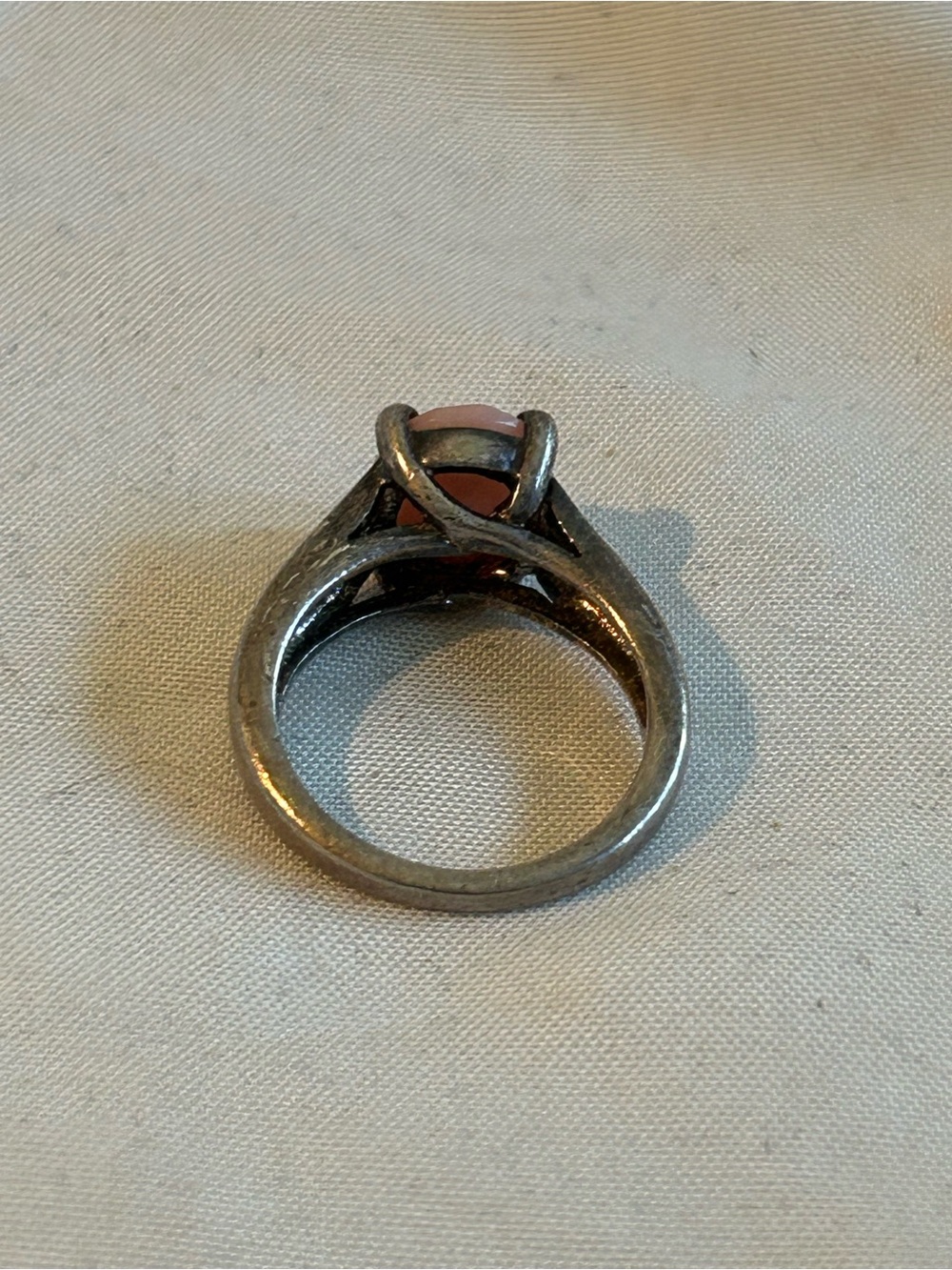 Pink Stone and Silver Oval Ring - Picture 4 of 5